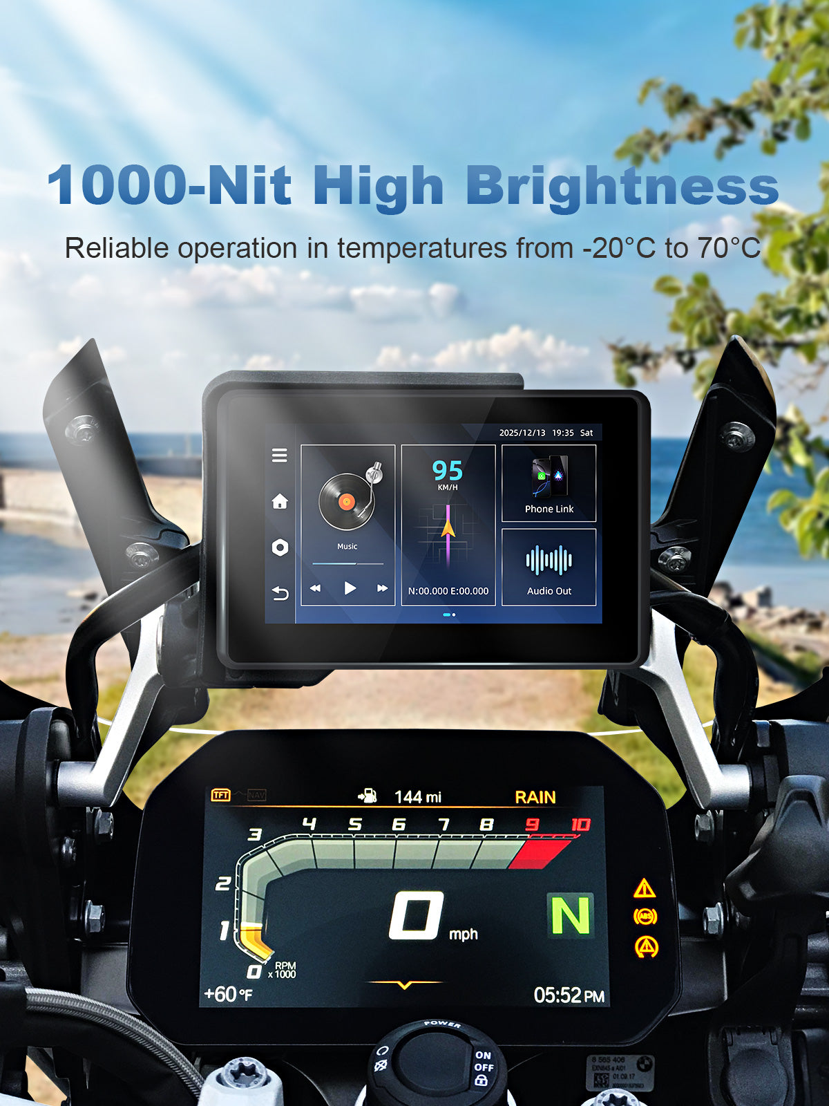 Linkifun MT3C BMW motorcycle display with 800-nit high-brightness screen, designed for clear visibility and stable operation from –20 °C to 70 °C.