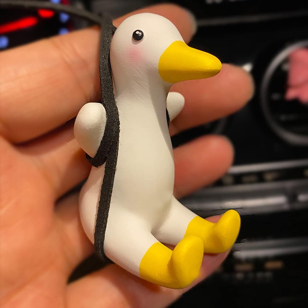 Linkifun™ Cute Swinging Duck 3D Ornaments - Car Mirror Hanging Accessories for Fun Interior Rearview Mirror Decoration (Duck)